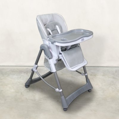 MONSIEUR BEBE Chaise haute b&eacute;b&eacute; pliable r&eacute;glable hauteur dossier tablette - Ptite Perle