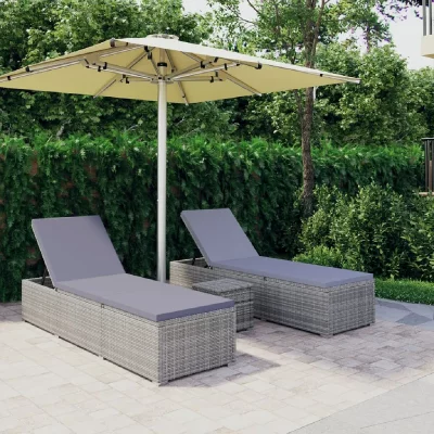 VIDAXL Chaises longues de jardin table &agrave; th&eacute; 3 pcs R&eacute;sine tress&eacute;e Gris