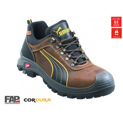 PUMA Chaussures de s&eacute;curit&eacute; scuffcaps hro basses pointure 43  64073-43