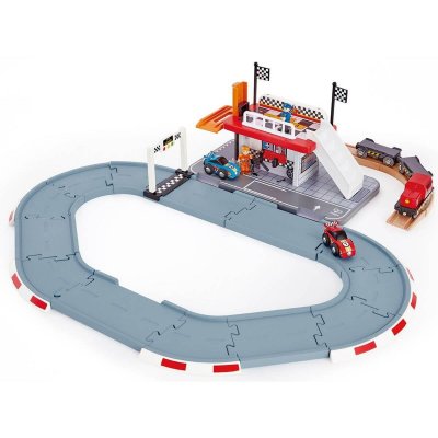 HAPE Circuit de course voiture bois