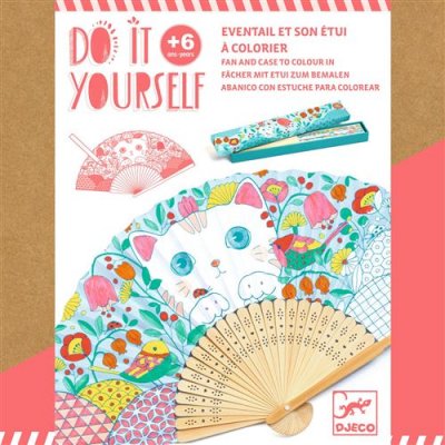 DJCO Coffret DIY Eventail et son &eacute;tui &agrave; colorier Koneko Djeco