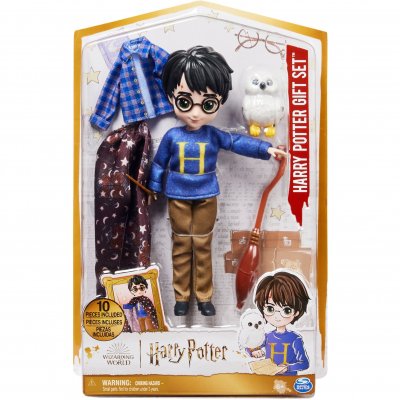 HARRY POTTER Coffret Poup&eacute;e  Et Ses Accessoires  - La Bo&icirc;te