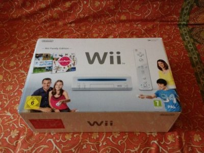 Console Wii blanche Nintendo Pack Wii Family Edition