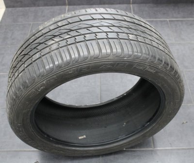 CONTINENTAL  CrossContact UHP ( 305/40 ZR22 114W XL )