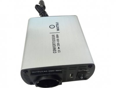 WATT&CO Convertisseur voiture WattT&Co 12v 220V 300W + Sortie USB 2.1A