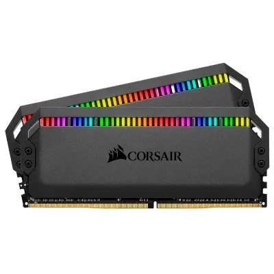 CORSAIR  Dominator Platinum RGB 16 Go (2x 8Go) DDR4 3200 MHz CL16