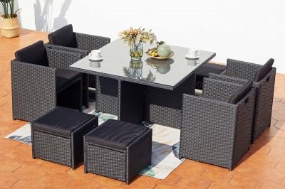 CONCEPT USINE C&ocirc;t&eacute; Lounge Ensemble 1 table, 4 fauteuils & 4 poufs Family noir T.U