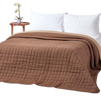 HOMESCAPES Couvre-lit matelass&eacute; bicolore & r&eacute;versible en coton - Chocolat & Beige - 150 x 200 cm