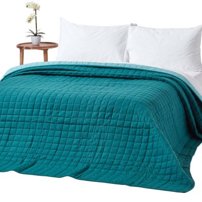 HOMESCAPES Couvre-lit matelass&eacute; bicolore & r&eacute;versible en coton - Vert & Turquoise - 230 x 250 cm