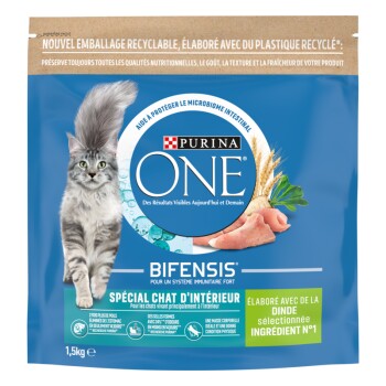 PURINA ONE Croquettes chat d'int&eacute;rieur - Dinde et C&eacute;r&eacute;ales compl&egrave;tes - 1.5kg