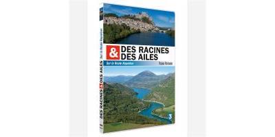 Des racines et des ailes : sur la route napol&eacute;on [FR Import]