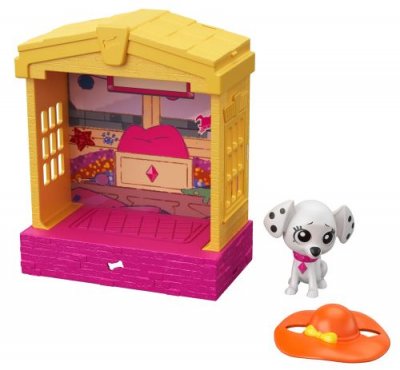 DISNEY  101 Rue des Dalmatiens, la Maison du Chien Dallas, Jouet pour Enfant, Gbm33