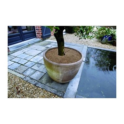 HTTPS: OUTIROR.COM IMG P 5 7 6 9 5769.JPG Disques de plantation en coco 750gr/m&sup2; &Oslash;30cm lot de 3
