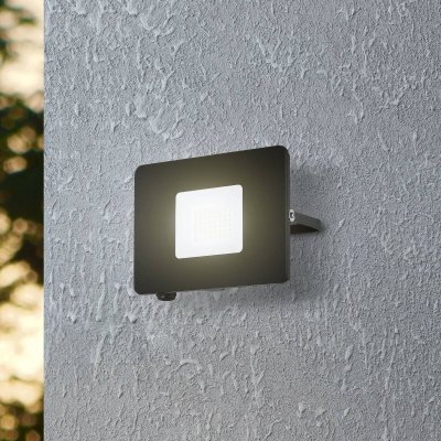 EGLO  Spot d'ext&eacute;rieur LED Faedo 3 en noir, 30&nbsp;W