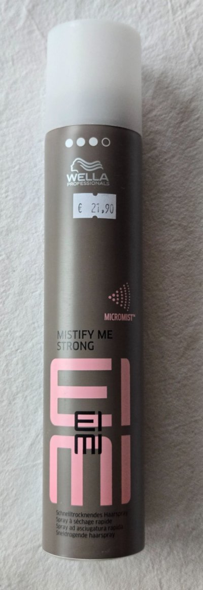 WELLA EIMI Mistify Me Strong - Spray &agrave; s&eacute;chage rapide 300 ML