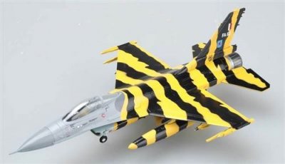 EASY MODEL F-16a Mlu Baf''tiger Meet'' - 