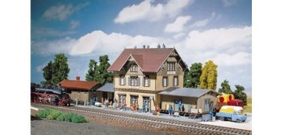 FALLER  - F212107 - Mod&eacute;lisme - Gare Guclingen