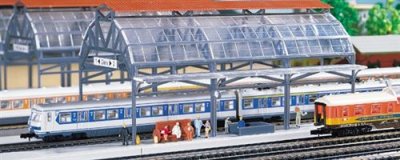 FALLER  - F222128 - Mod&eacute;lisme - Hall de Gare