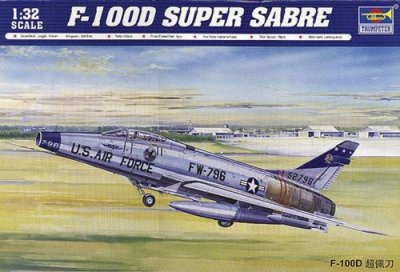 TRUMPETER Faller Trompette 2232&nbsp;en Plastique mod&egrave;le de f-100d Super Sabre