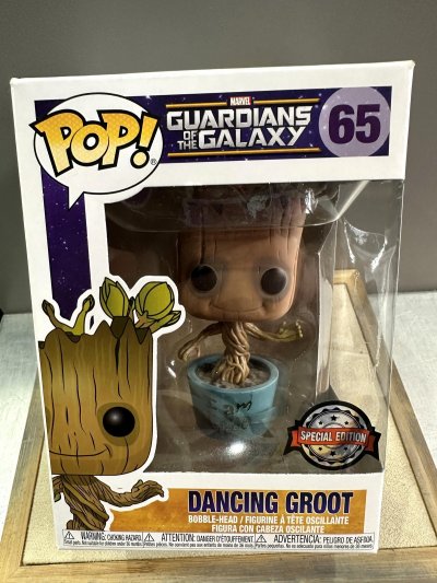 FUNKO Figurine guardians of the galaxy - dancing groot blue exclu pop 10cm