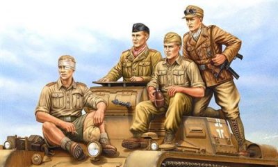 HOBBYBOSS Figurine Hobby Boss Equipage Panzer Allemand Tropical- 1/35 - Figurin