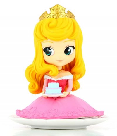 BANDAI Figurine Q Posket Sugirly - La Belle Au Bois Dormant - Aurora 