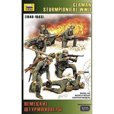 ZVEZDA Figurine  Sturmpioniere allemands de la 2&egrave;me GM - 1/35 - Figuri