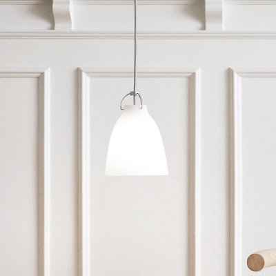 FRITZ HANSEN  - Suspension lumineuse Caravaggio P1, opale
