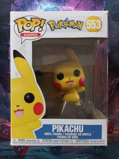 FUNKO  Pop! Games: Pokemon - Pikachu (Waving) + Pop Protector