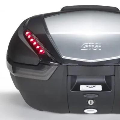 GIVI  V47 Kit feu stop, pour topcase sur la moto, E135
