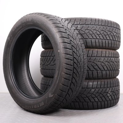 GOODYEAR  UltraGrip Performance GEN-1 235/50 R19 99V
