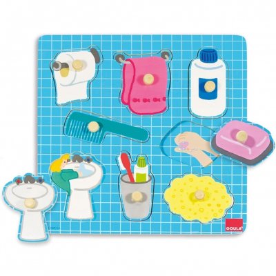 GOULA  fa&ccedil;onner des pi&egrave;ces de puzzle 8 dans le bain