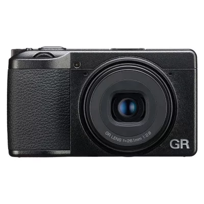 RICOH GR III x HDF le Compact Expert Haut de Gamme, ideal pour les photos prises sur le vif