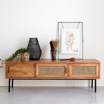 BERAH GETAH HANA Meuble TV en mindi massif et cannage 140 cm