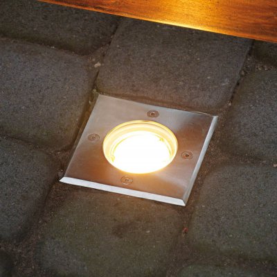 HEITRONIC  Spot encastr&eacute; dans le sol Potsdam, IP67, angulaire