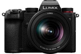PANASONIC Hybride  Lumix S5 + S 20-60mm f/3,5-5,6