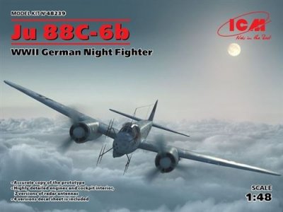 ICM  48239 Ju 88C-6b, WWII German Night Fighter Kit de mod&eacute;lisme Gris