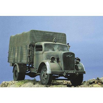 ITALERI  - I216 - Maquette - Chars d'assaut - Opel Blitz - Echelle 1:35