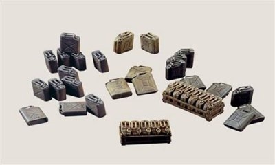 ITALERI  - I402 - Maquette - Chars d'assaut - Jerrycans - Echelle 1:35