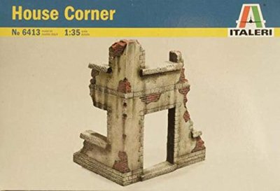 ITALERI  Maison d'angle europ&eacute;enne en ruine - 1/35 - Base de diorama