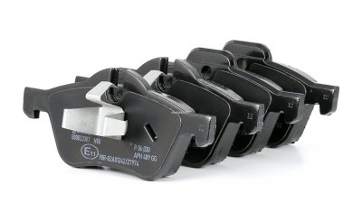 BREMBO Jeu de 4 plaquettes de frein  P 06 030