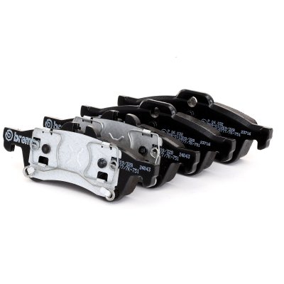 BREMBO Jeu de 4 plaquettes de frein  P 06 032