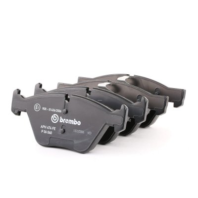 BREMBO Jeu de 4 plaquettes de frein  P 06 040