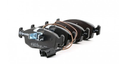 BREMBO Jeu de 4 plaquettes de frein  P 23 138