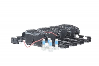 BREMBO Jeu de 4 plaquettes de frein  P 23 142