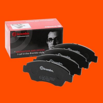 BREMBO Jeu de 4 plaquettes de frein  P 28 023