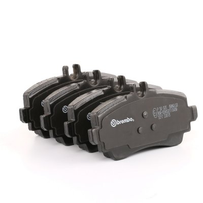 BREMBO Jeu de 4 plaquettes de frein  P 50 035