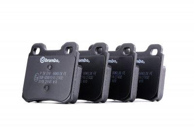 BREMBO Jeu de 4 plaquettes de frein  P 59 018