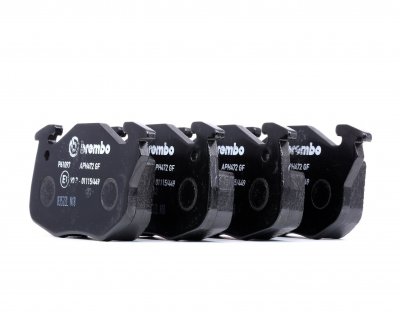 BREMBO Jeu de 4 plaquettes de frein  P 61 097