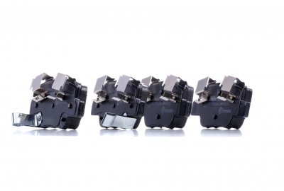 BREMBO Jeu de 4 plaquettes de frein  P 83 114